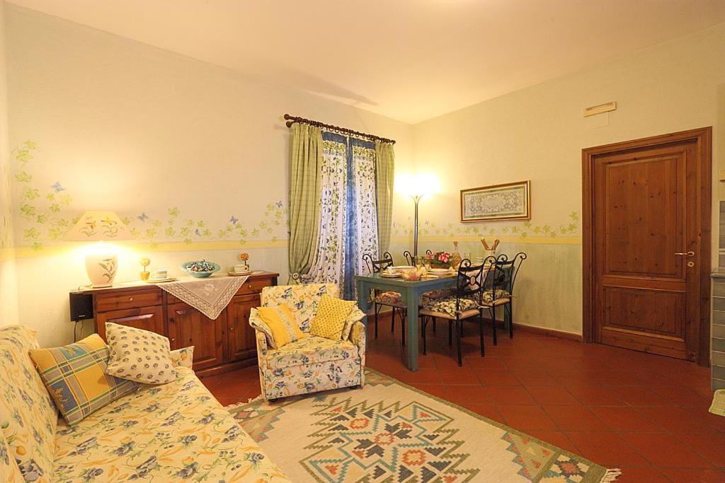 Casa Vacanze Casa Italia Lamporecchio Exterior photo